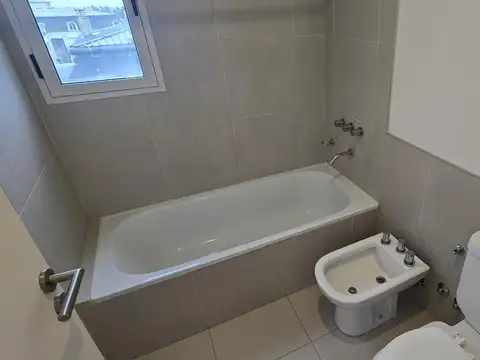 Departamento en Alquiler de 3 ambientes