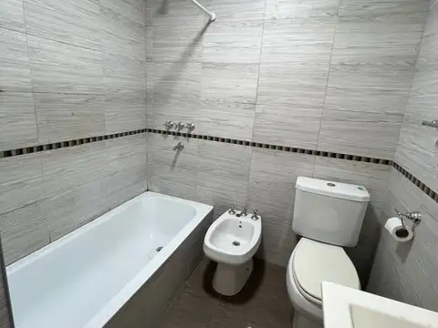 Departamento en Alquiler en General San Martin, $ 550.000