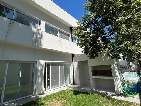 Casa en Venta en Ituzaingo, USD 215.000