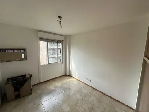Mendoza 379 , Piso 9