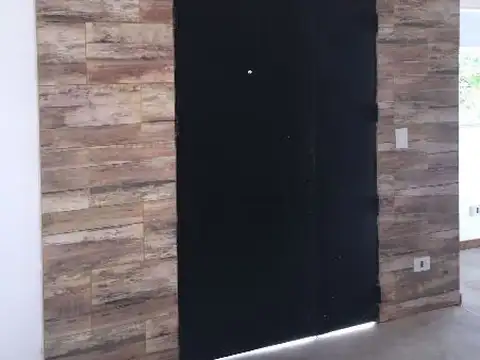 Casa en Venta en Adrogue, USD 155.000