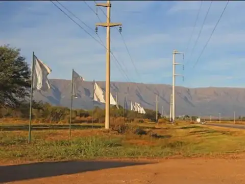 VENTA DE TERRENOS EN "SOLARES DEL VALLE" - MERLO