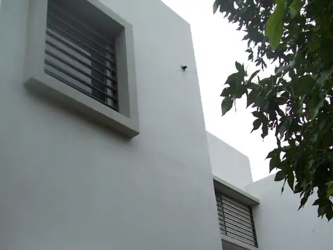 Depto Tipo Casa en Alquiler 10 años