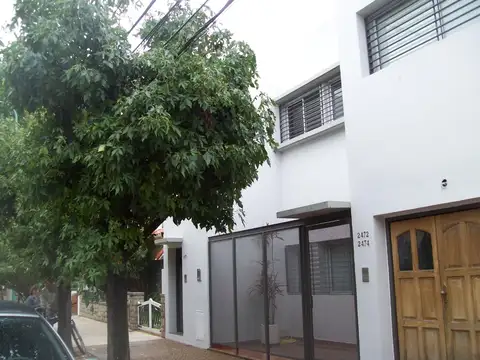 INUSUAL Y HERMOSO PH CON PATIO PROPIO Y PARRILLA