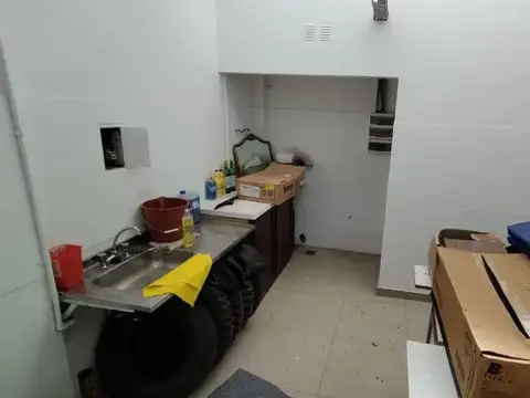 Local en Alquiler en Caseros, $ 790.000