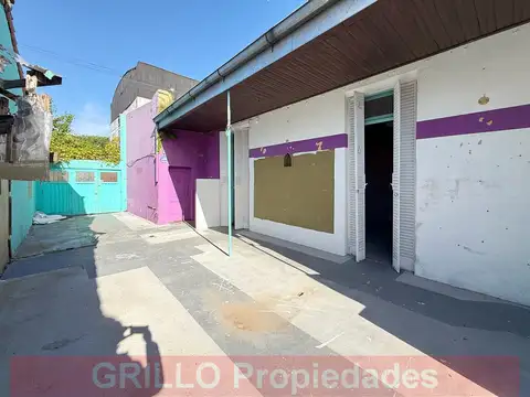 Dr. Jerónimo Fassola 756. Alquiler de Local, Galpón o Depósito. Cubierto 163m2. Total 374m2.