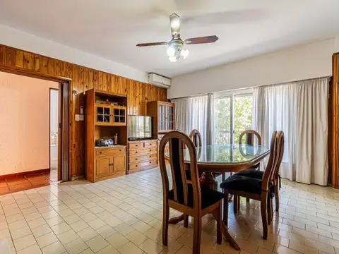 Depto Tipo Casa en Venta en Santos Lugares, USD 149.000