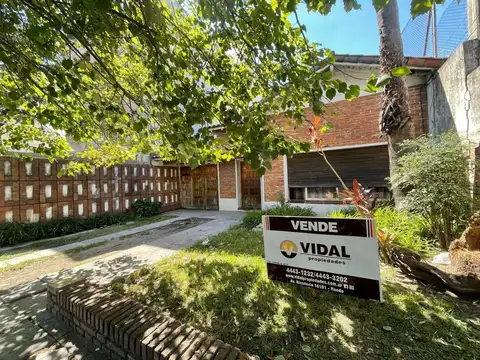 LOTE DE 409M2 EN EXCELENTE UBICACION DE VILLA SARMIENTO.