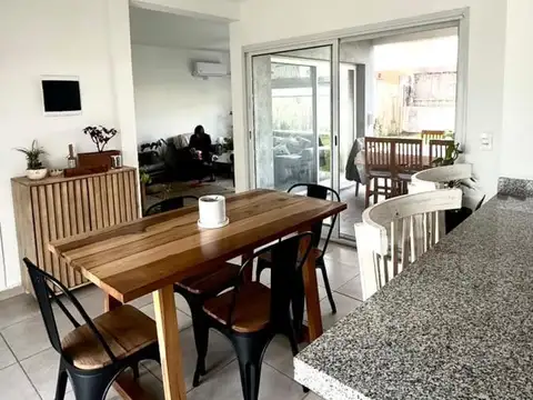 Casa en Alquiler al Noreste