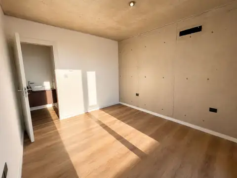 Casa 2 ambientes con 1 baño