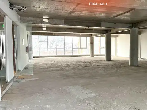 Oficina en Venta al Este