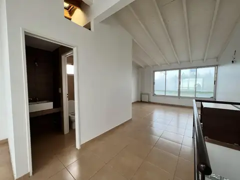 Depto Tipo Casa en Alquiler en Munro, $ 4.300.000