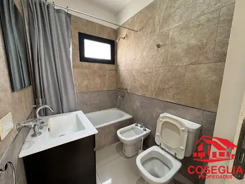 Casa  en Alquiler en Santa Guadalupe, Pilar del Este, Pilar
