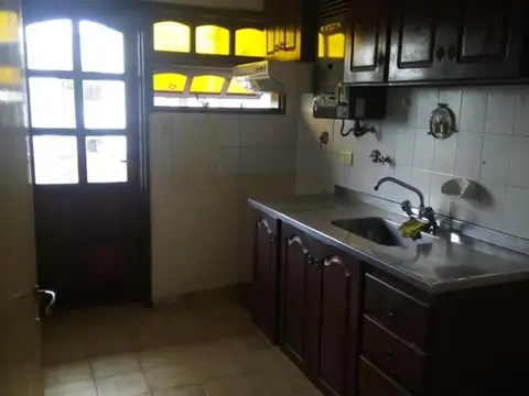 Departamento en Alquiler en La Liguria, $ 500.000