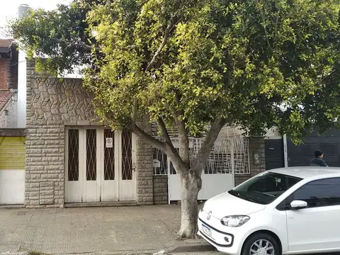Casa - Venta - Argentina, Tres de Febrero - CORONEL PRINGLES 3628