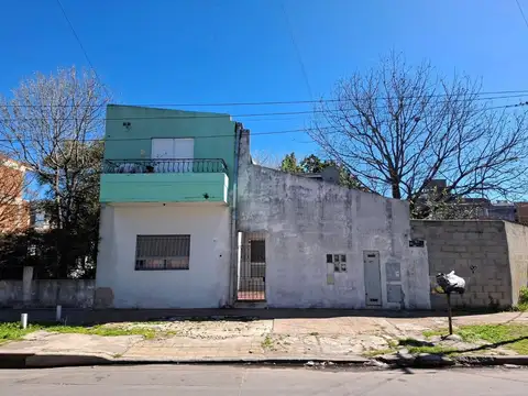Depto Tipo Casa en Alquiler de Monoambiente