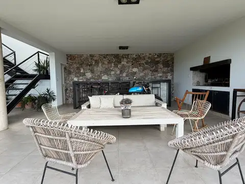 Casa en Venta en Mendiolaza, USD 390.000