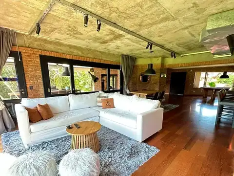 Casa  en Venta en Los Cardales Country Club, Campana, G.B.A.