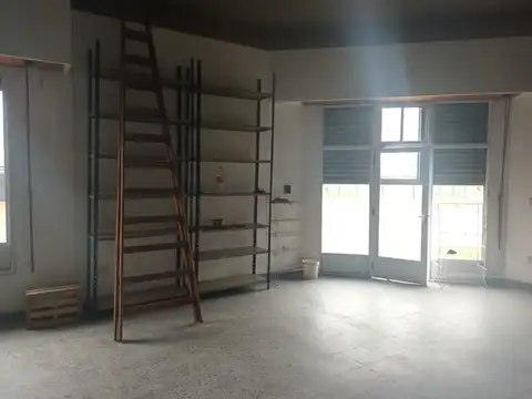 Local en Alquiler en Malvinas Argentinas, $ 440.000