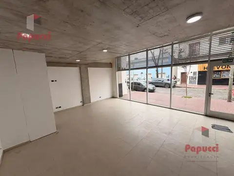 Local en Alquiler en San Fernando Vias  /  Centro, $ 1.200.000