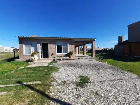 Casa en alquiler Excelente en Roldán 