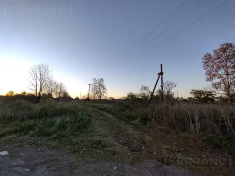 AUR. Venta. Lotes 20 y 21. Molino Blanco. Exaltación de la Cruz