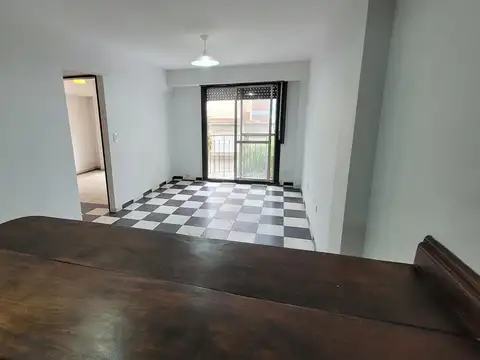 Departamento en Alquiler en Moron Norte, $ 450.000