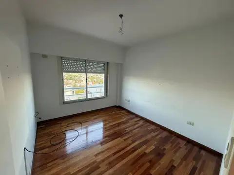 Departamento en Alquiler en Ramos Mejia Sur, $ 2.000.000