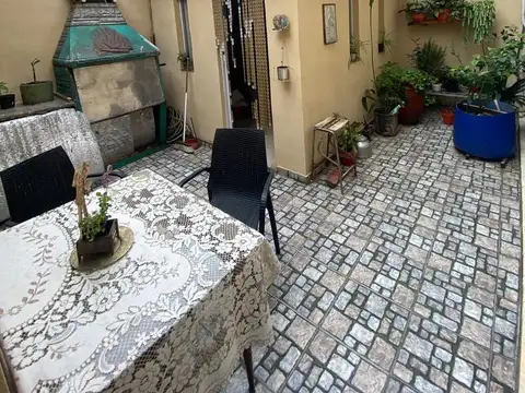 Venta PH tipo CASA 2 ambientes con opcion de 2 dormitorios