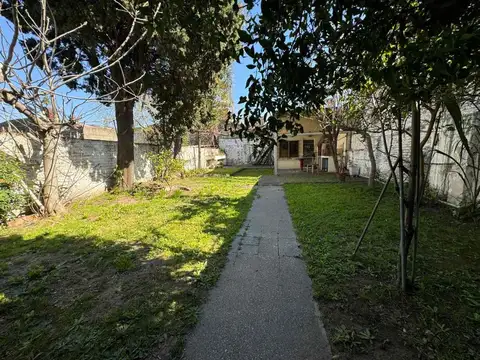 CASA LOCAL COCHERA PARQUE +2 DTOS  D3 AMB DOMINICO