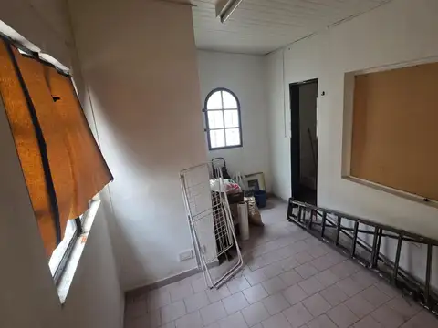 Local de 30mts2 con baño