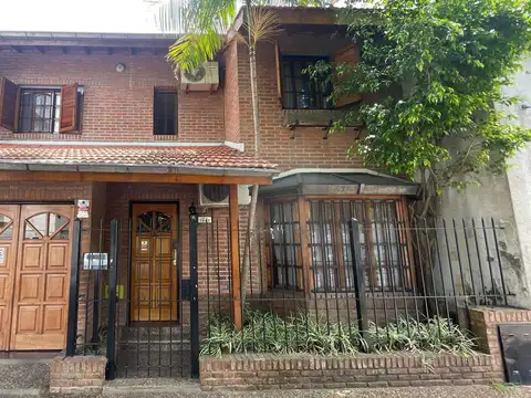 VENTA CASA 5 AMBIENTES EN FLORIDA MITRE