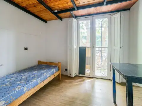 Depto Tipo Casa en Venta 76 años
