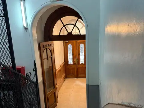 Departamento 7 ambientes con 4 baños