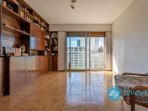 Avenida Paseo Colón 700
