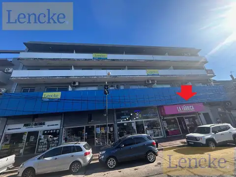 Virreyes - Avenida Avellaneda, excelente local en alquiler de 100 m2 apto múltiples rubros