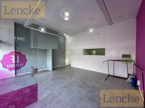 Local en Alquiler en Virreyes Estación, $ 2.000.000