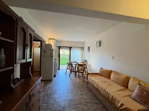 Venta en block de 2 departamentos monoambientes. Zona Sur ,Villa Gesell.