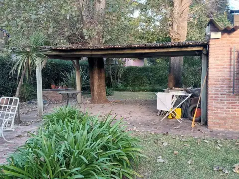 419 e/ 141 y 141 bis , Piso 0