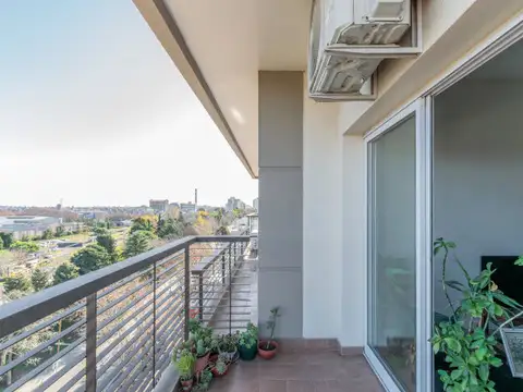 Avenida Yrigoyen 1100 , Piso 7