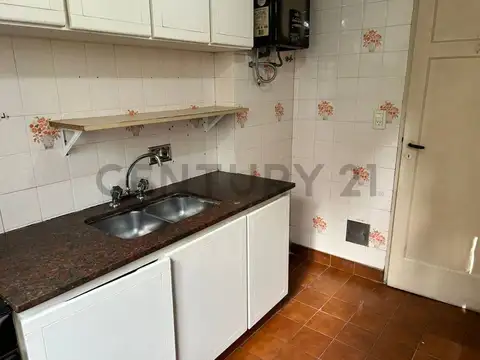 VENTA DEPARTAMENTO 3 AMBIENTES CON BALCON PARQUE CHACABUCO
