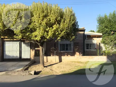 Casa minimalista premium con vistas al Río Paraná – diseño, naturaleza y calidad en perfecta armonía