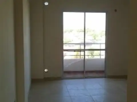 Av. Pres. Perón 1400