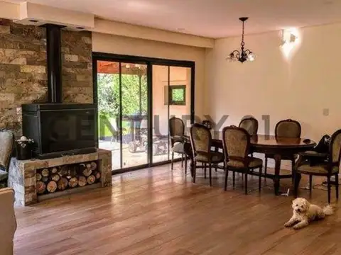 Casa en Venta de 4 dormitorios