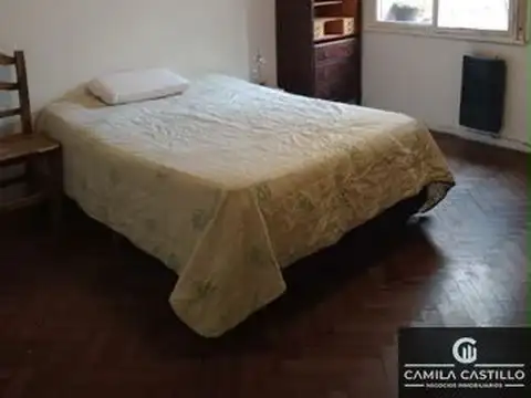 Depto Tipo Casa 4 ambientes con 2 baños