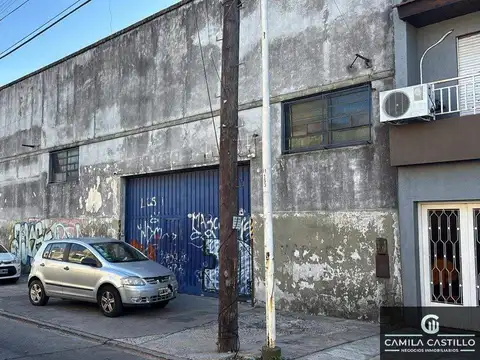 Galpón en alquiler de 712m2 ubicado en Lomas del Mirador