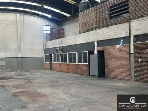 Galpón en alquiler de 712m2 ubicado en Lomas del Mirador