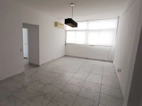 Departamento de 3 Ambientes en EXCELENTE UBICACION
