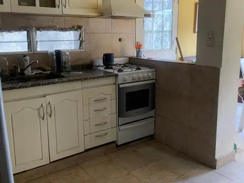 Depto Tipo Casa en Venta 45 años