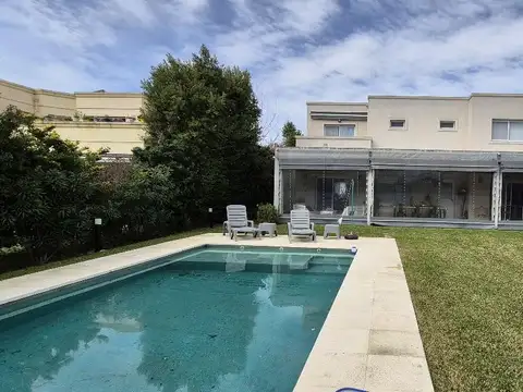 Casa en Alquiler en Pilar del Este - Santa Guadalupe, Countries y Barrios Cerrados en Pilar